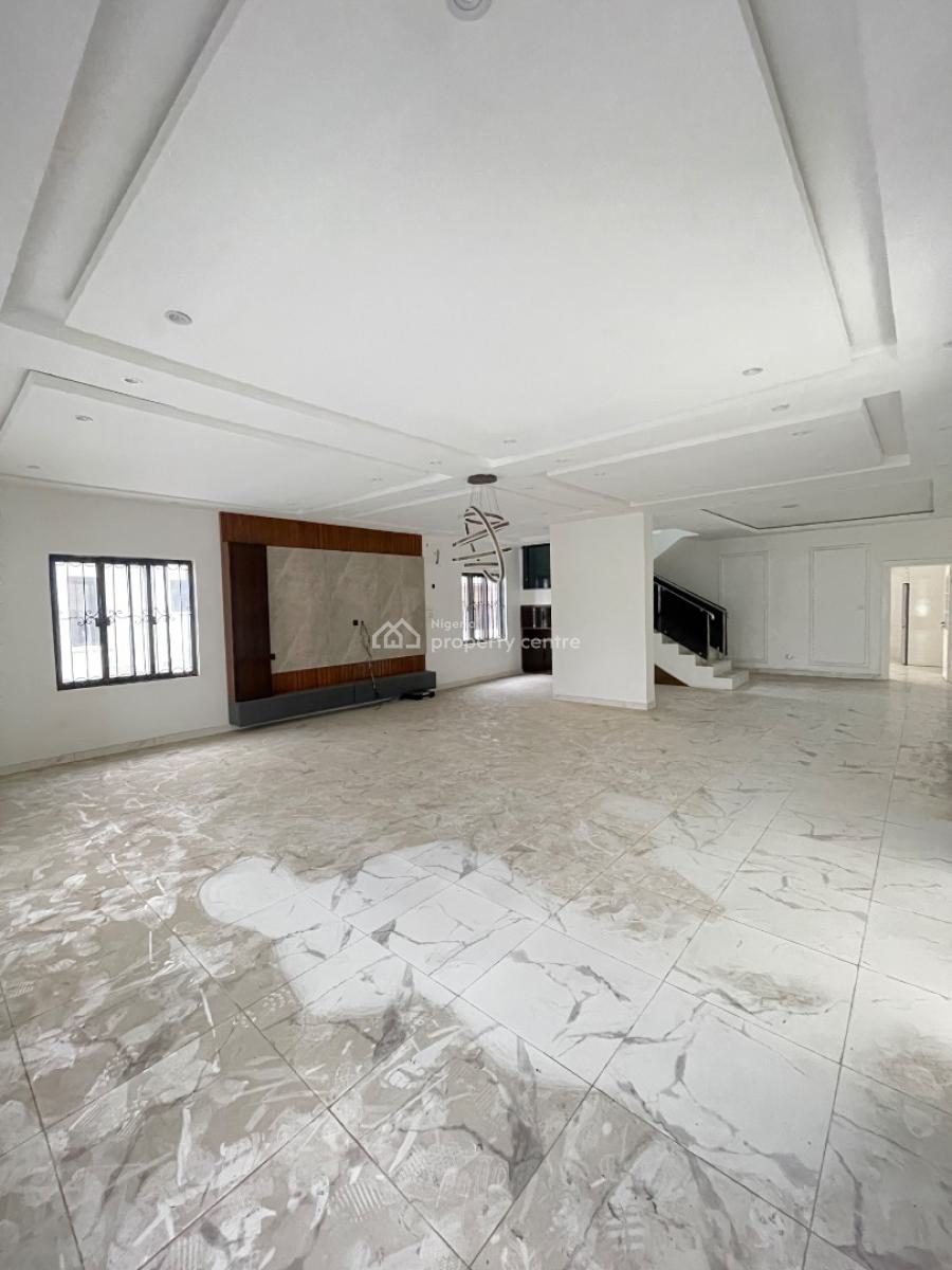 Very Spacious 5 Bedroom Detached House, Ajah, Lagos, Detached Duplex for Sale