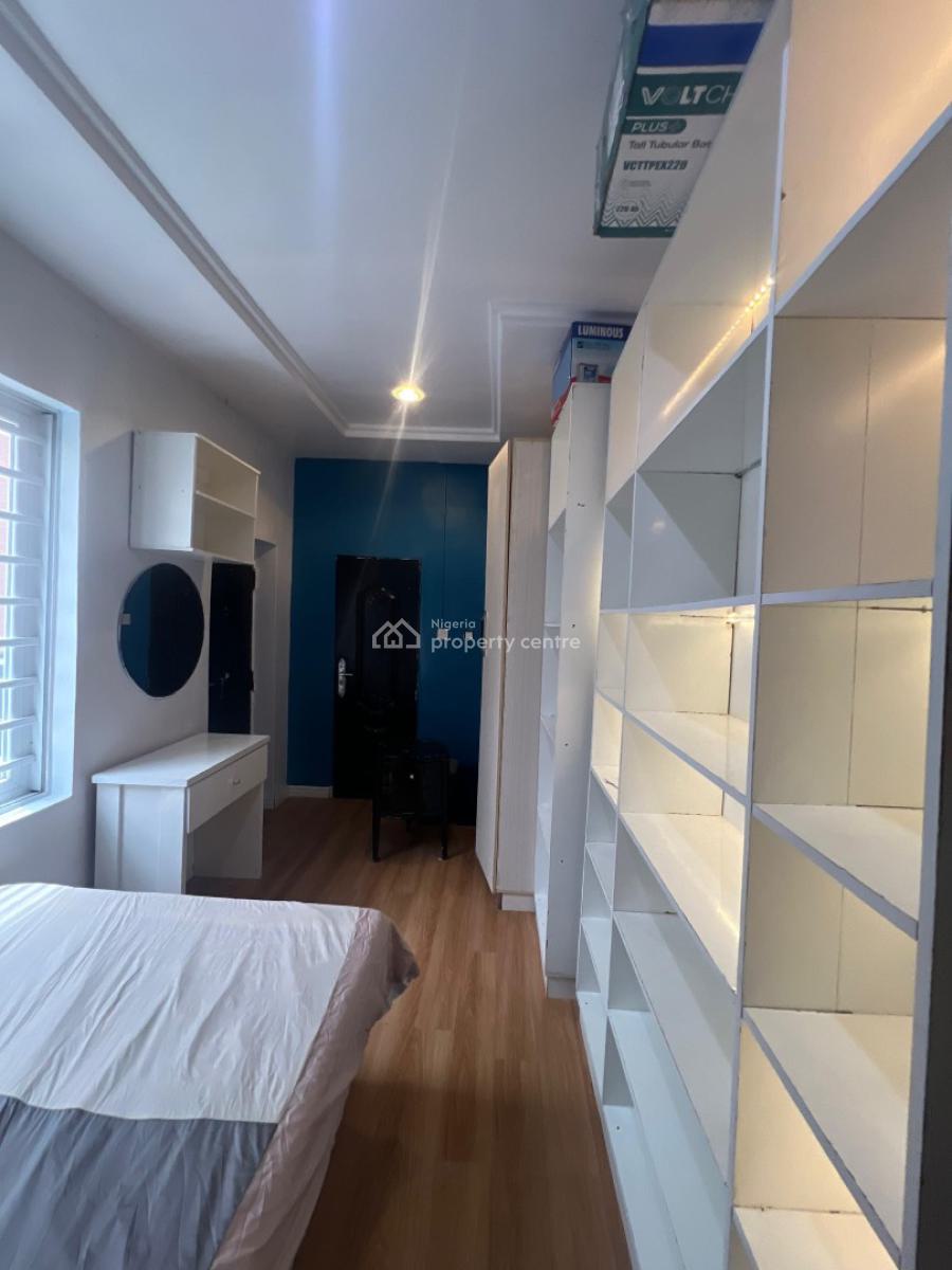 Neat and Well Maintained 1bedroom (room and Parlour) in a Serene Location, Osapa London, Opposite Victory Park, Osapa, Lekki, Lagos, Mini Flat (room and Parlour) for Rent