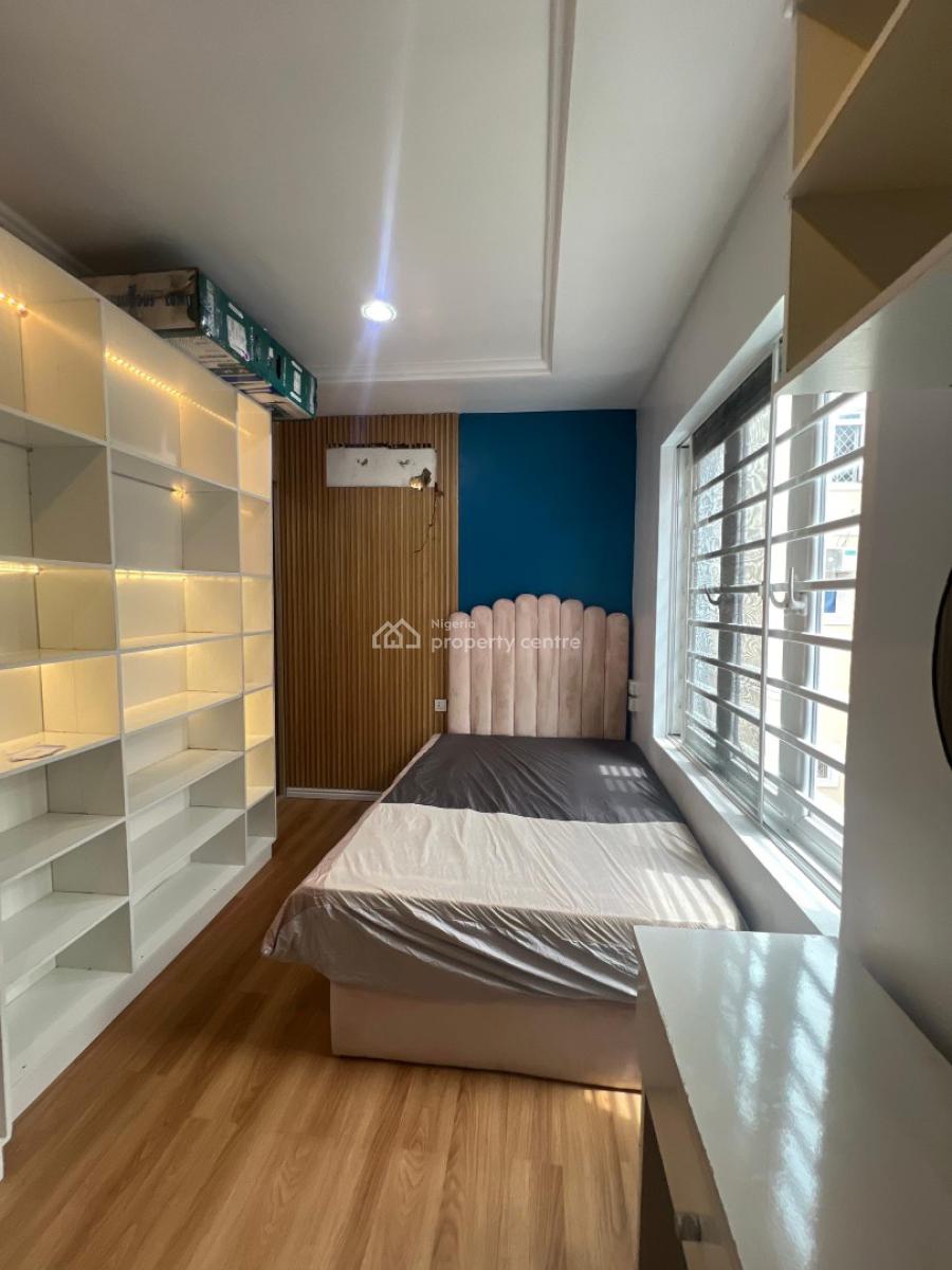 Neat and Well Maintained 1bedroom (room and Parlour) in a Serene Location, Osapa London, Opposite Victory Park, Osapa, Lekki, Lagos, Mini Flat (room and Parlour) for Rent