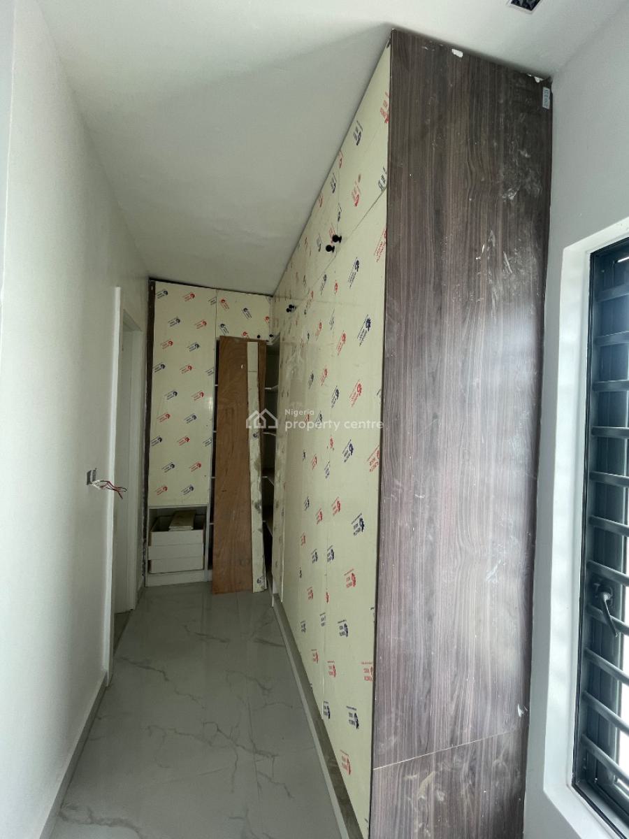 Spacious 5 Bedroom Fully Detached Duplex with Bq and Swimming Pool, Lekki, Lagos, Detached Duplex for Sale
