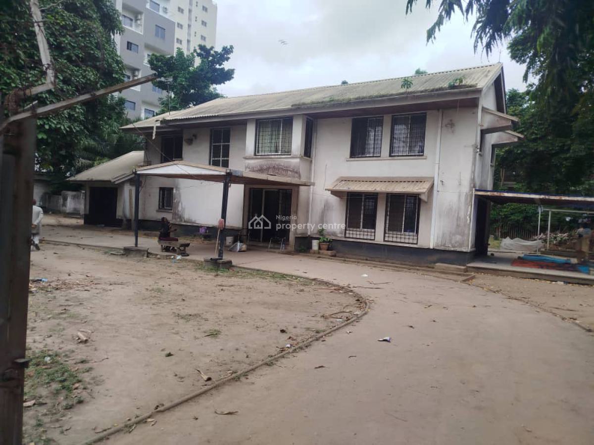 3000sqm of Land with a Building and an Old Duplex, Old Ikoyi, Ikoyi, Lagos, Land for Rent