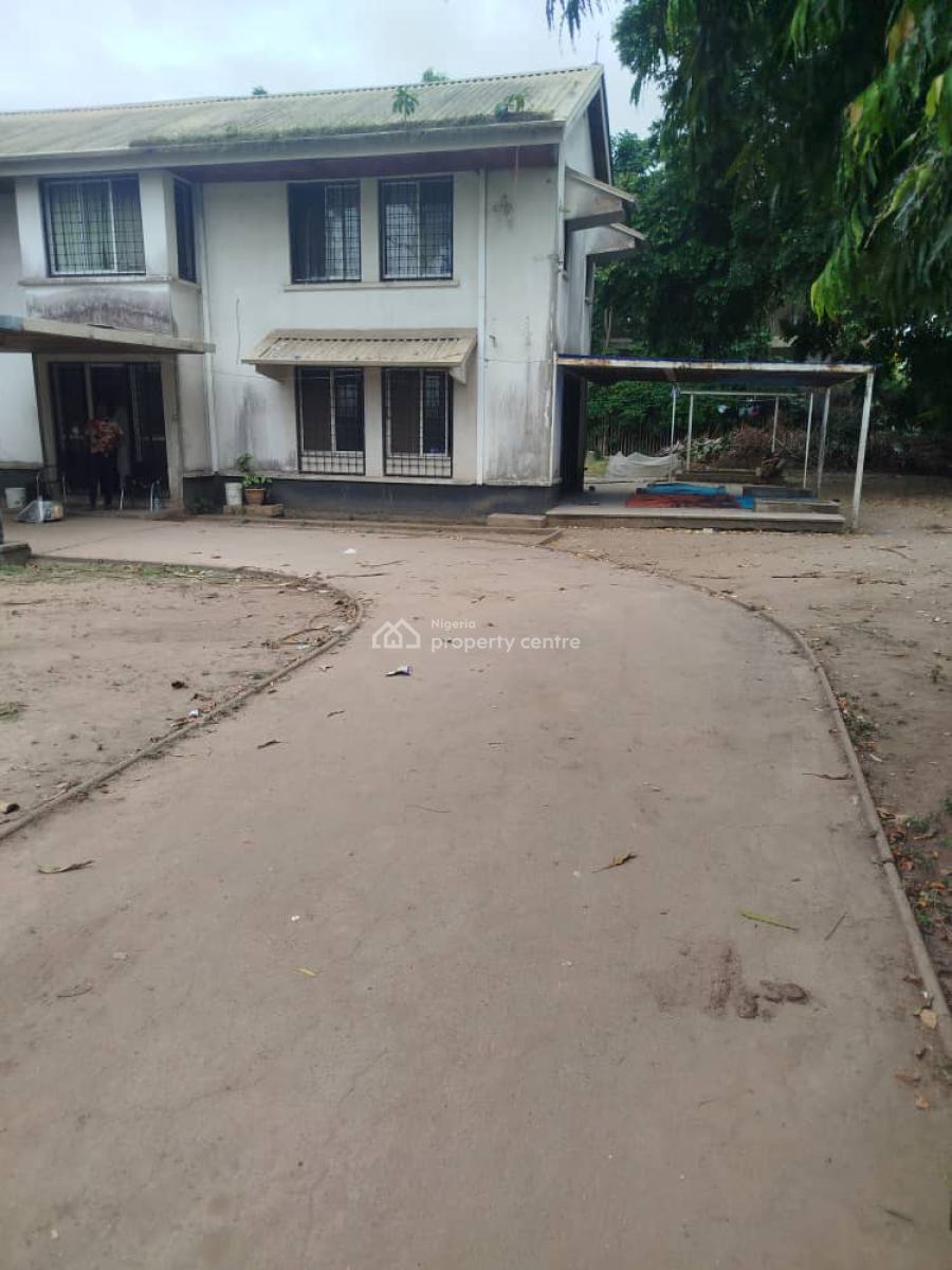 3000sqm of Land with a Building and an Old Duplex, Old Ikoyi, Ikoyi, Lagos, Land for Rent