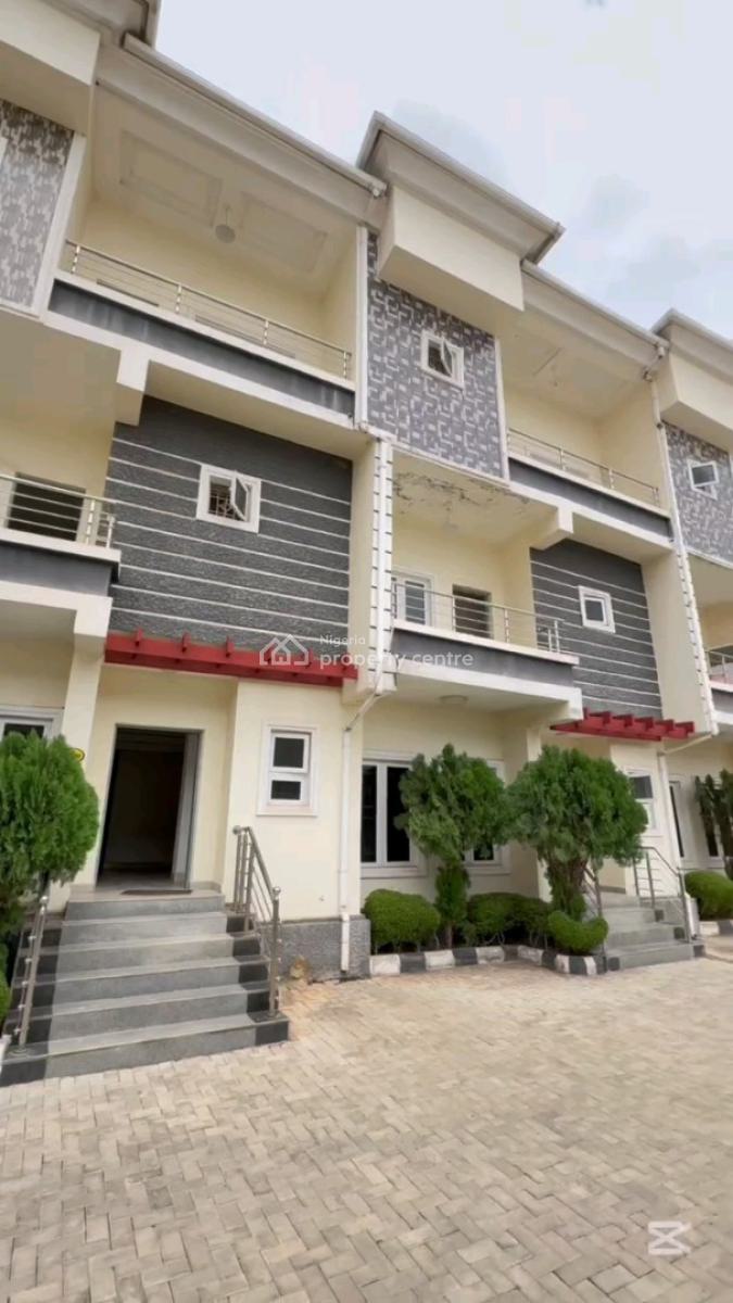 Luxurious 4 Bedrooms Terraced Duplex with Bq, H-medix, Guzape District, Abuja, Terraced Duplex for Sale
