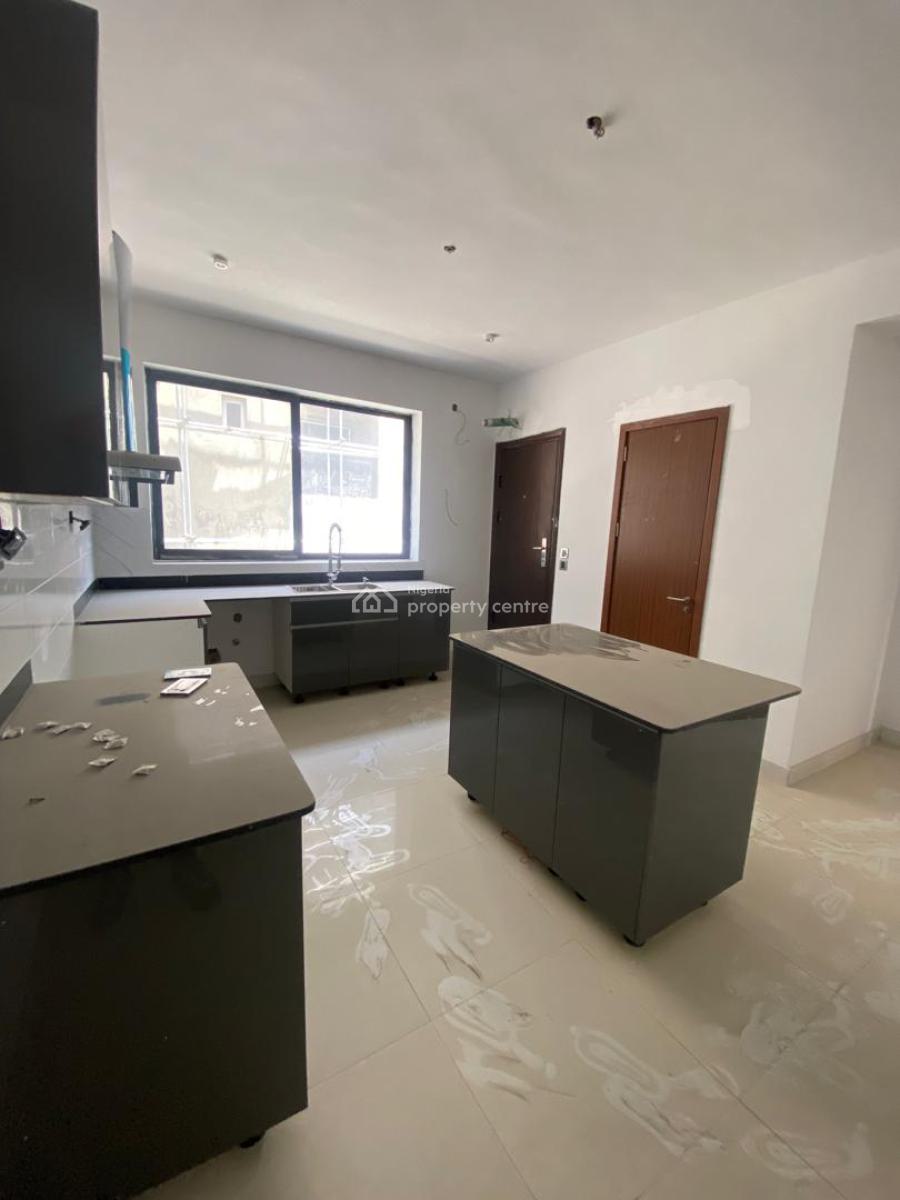Luxurious 4 Bedroom Town House with Excellent Facilities, Freedom Way, Lekki Phase 2, Lekki, Lagos, House for Rent