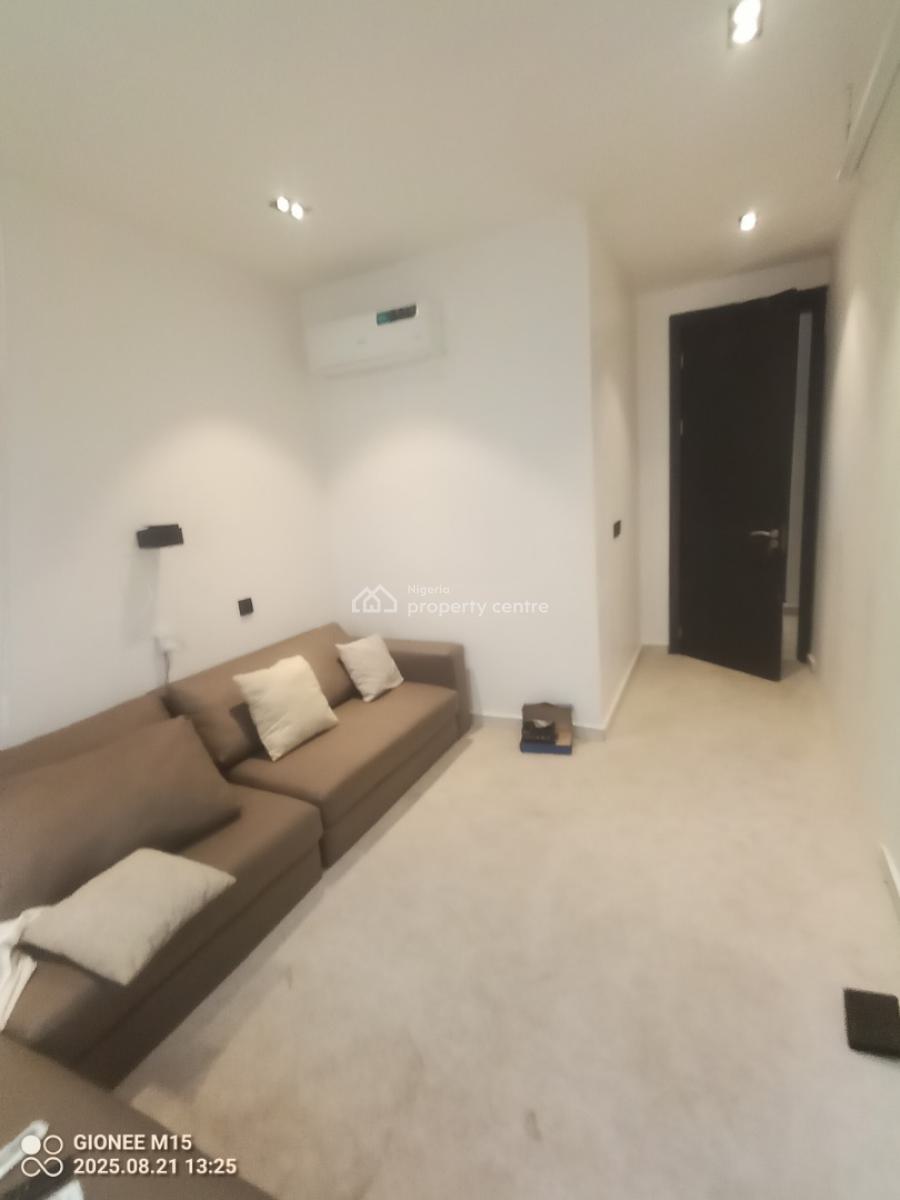 Direct Furnished 3 Bedroom Penthouse, Main Lekki Phase 1, Lekki Phase 1, Lekki, Lagos, House for Sale