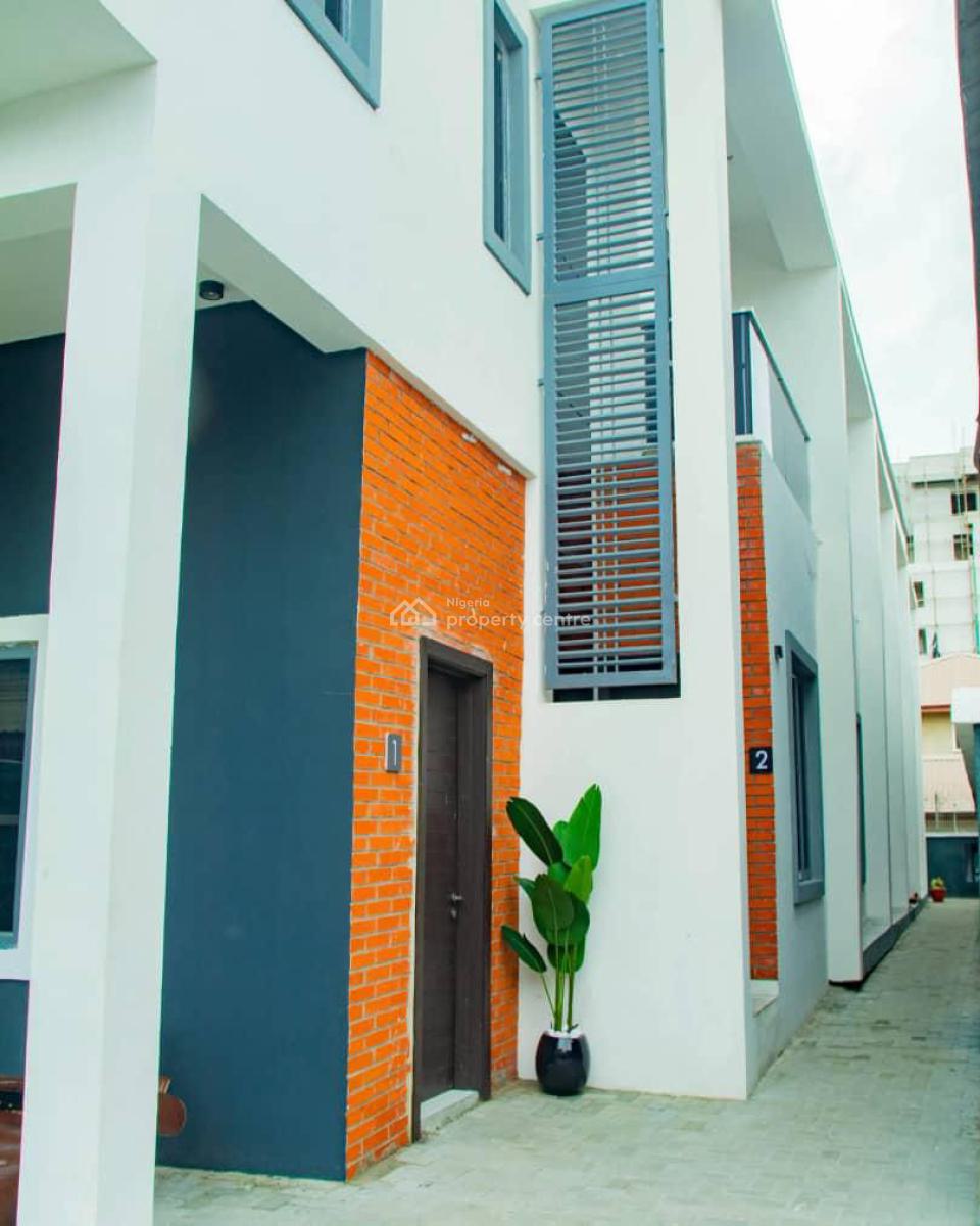 Cozy 1bedroom Terrace, General Ogomudia Street, Lekki Phase 1, Lekki, Lagos, Flat / Apartment Short Let