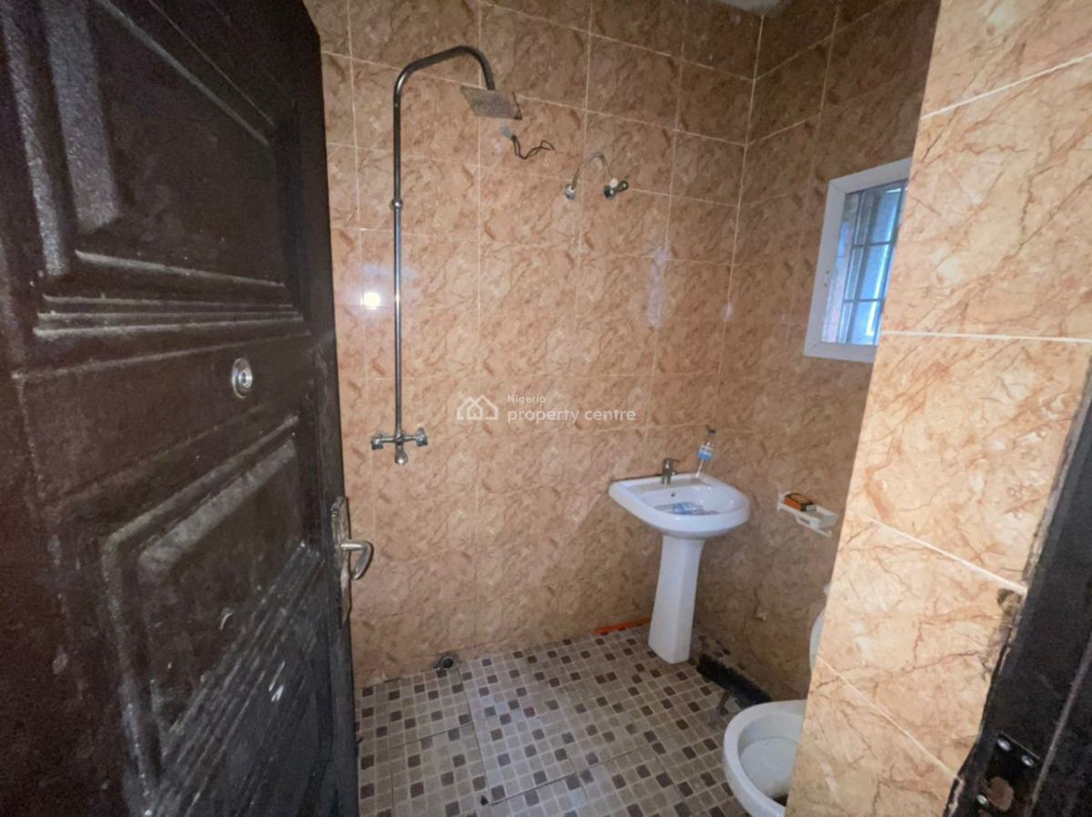 Lovely 2 Bedrooms Apartment, Ogunfayo Estate, Awoyaya, Ibeju Lekki, Lagos, House for Rent