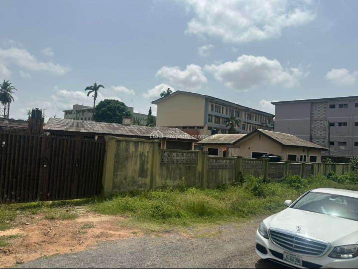 1250sqm of Land with Demolishable Structure, Awosika, Old Bodija, Ibadan, Oyo, Mixed-use Land for Sale