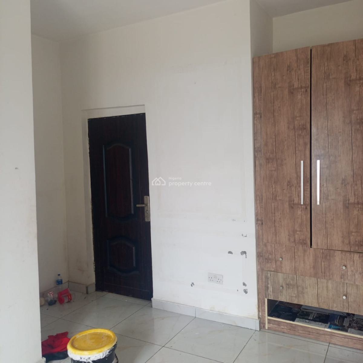 Clean Room( Upstairs) in a Shared Apartment Duplex, Ikota, Lekki County, Lekki, Lagos, Self Contain (single Rooms) for Rent