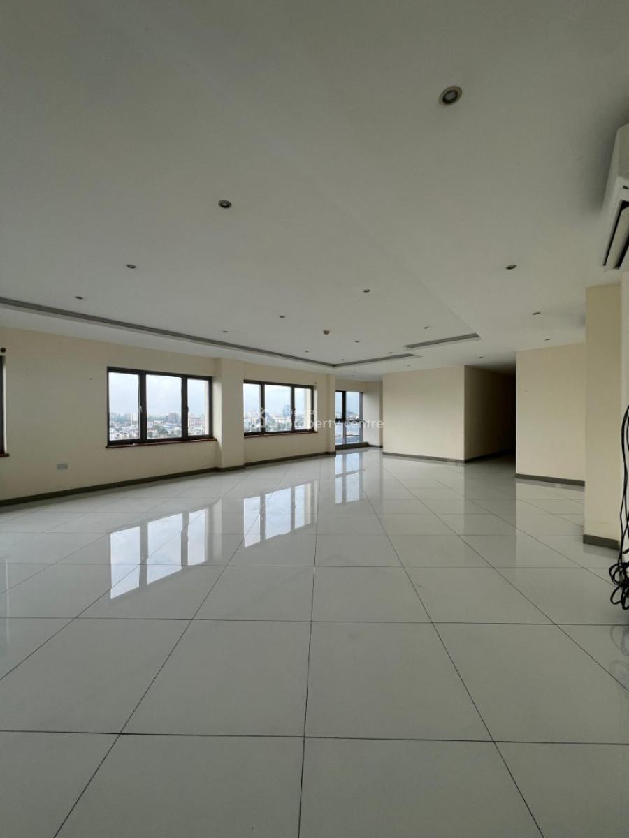 a Serviced 4 Bedroom Penthouse Overlooking The Lagoon, Victoria Island (vi), Lagos, Flat / Apartment for Rent