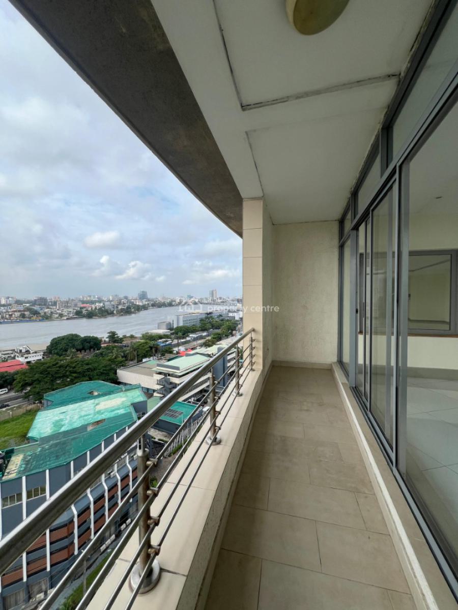 a Serviced 4 Bedroom Penthouse Overlooking The Lagoon, Victoria Island (vi), Lagos, Flat / Apartment for Rent