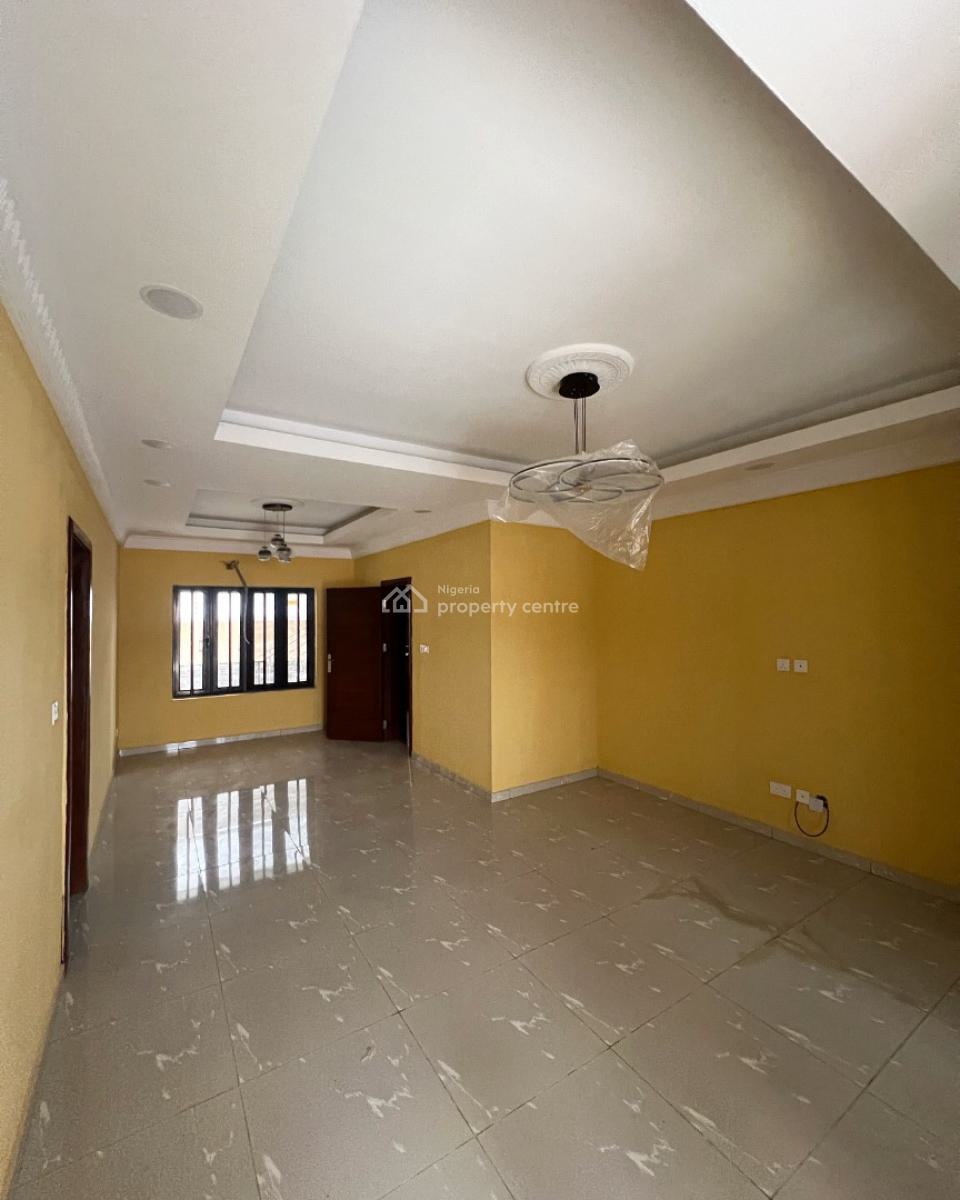 Spacious 3 Bedroom Apartment with Bq, Lekki Phase 1, Lekki, Lagos, Detached Duplex for Rent
