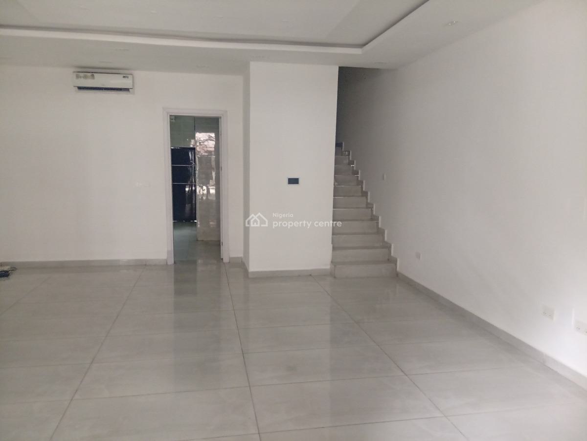 a Brand New Serviced 4 Bedroom Terrace with Bq, Lekki Phase 1, Lekki, Lagos, Terraced Duplex for Rent