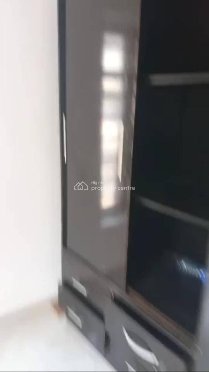 Luxury 2-bedroom Apartment in an Estate, Sangotedo, Ajah, Lagos, Flat / Apartment for Rent