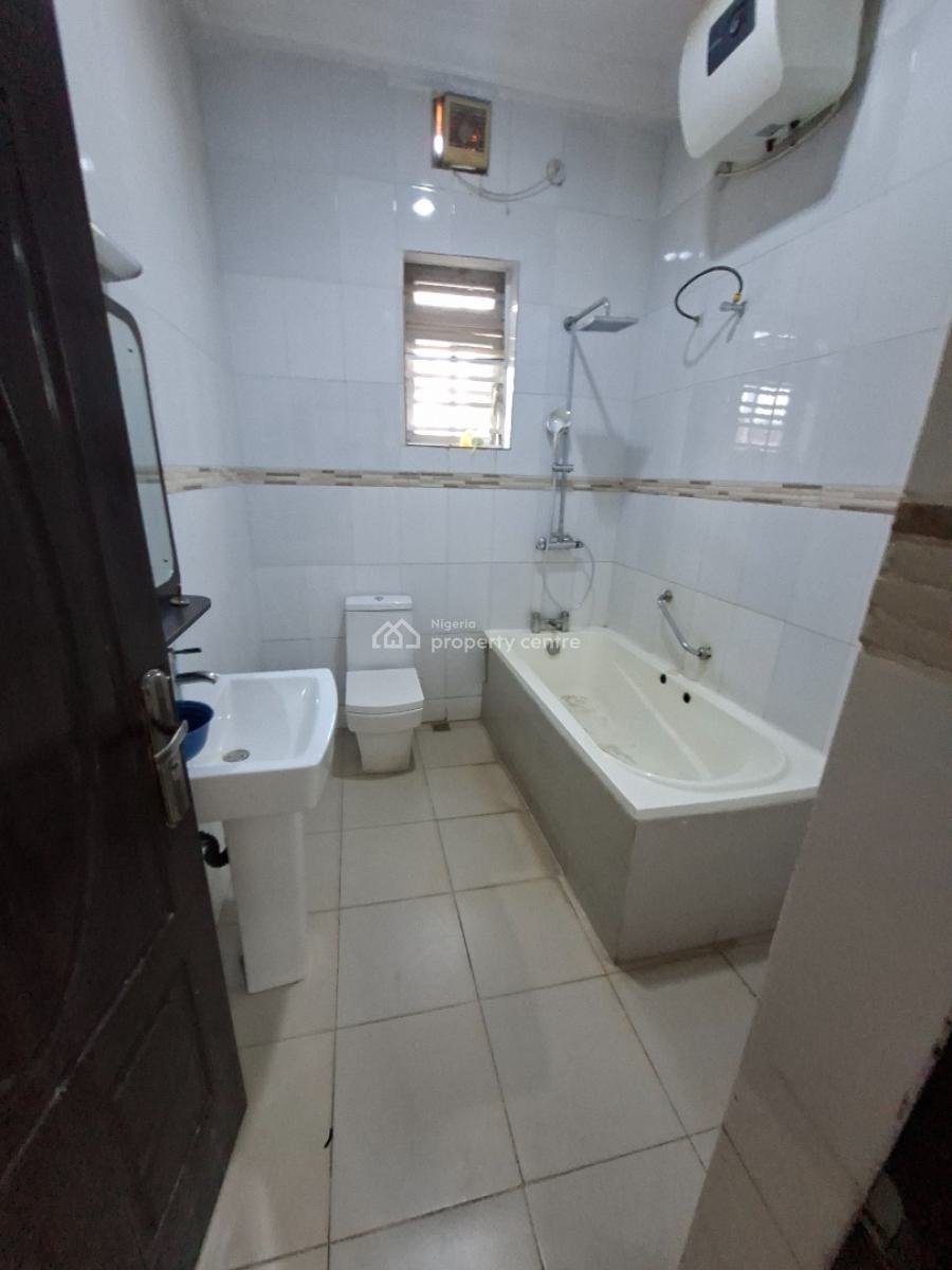 a Luxurious 5 Bedroom Fully Detached with Bq, Festrut Estate, Katampe, Abuja, Detached Duplex for Rent