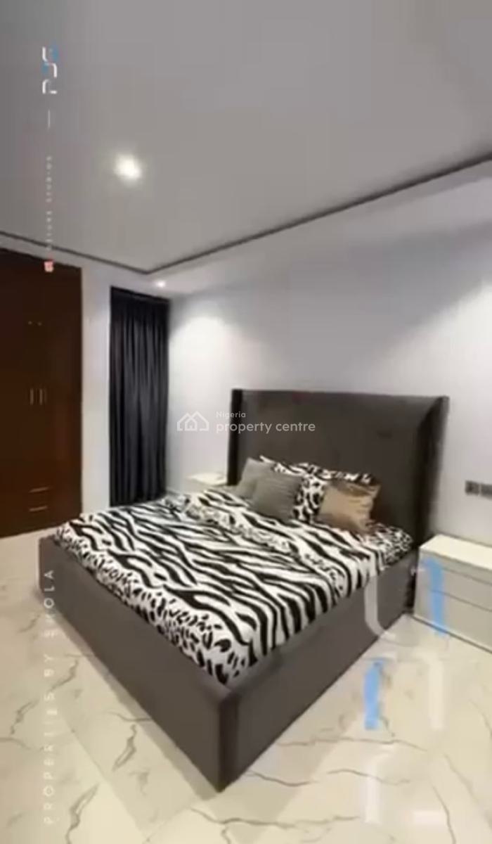 a Standard Tastefully Furnished 3bedroom Apartments/flat, Guzape District, Abuja, Flat / Apartment for Rent
