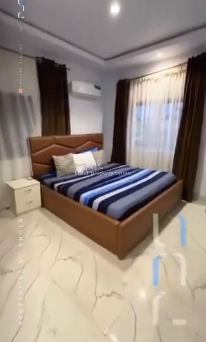 a Standard Tastefully Furnished 3bedroom Apartments/flat, Guzape District, Abuja, Flat / Apartment for Rent