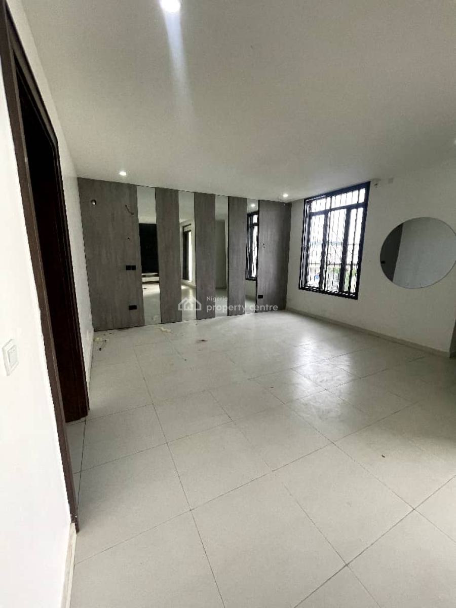 5 Bedroom Terrace Duplex  with Duplex, Guzape District, Abuja, Terraced Duplex for Rent