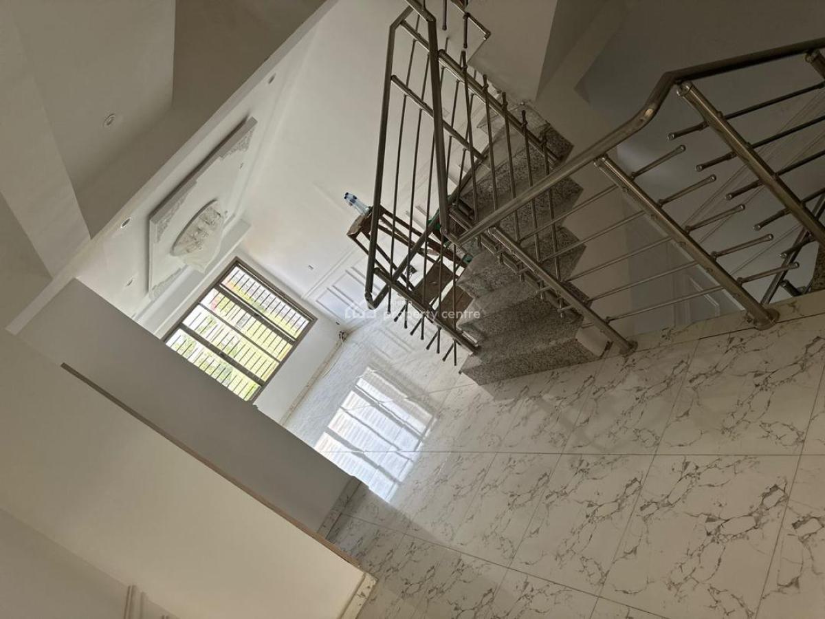 5-bedroom Terrace Duplex, Wuye, Abuja, Terraced Duplex for Sale