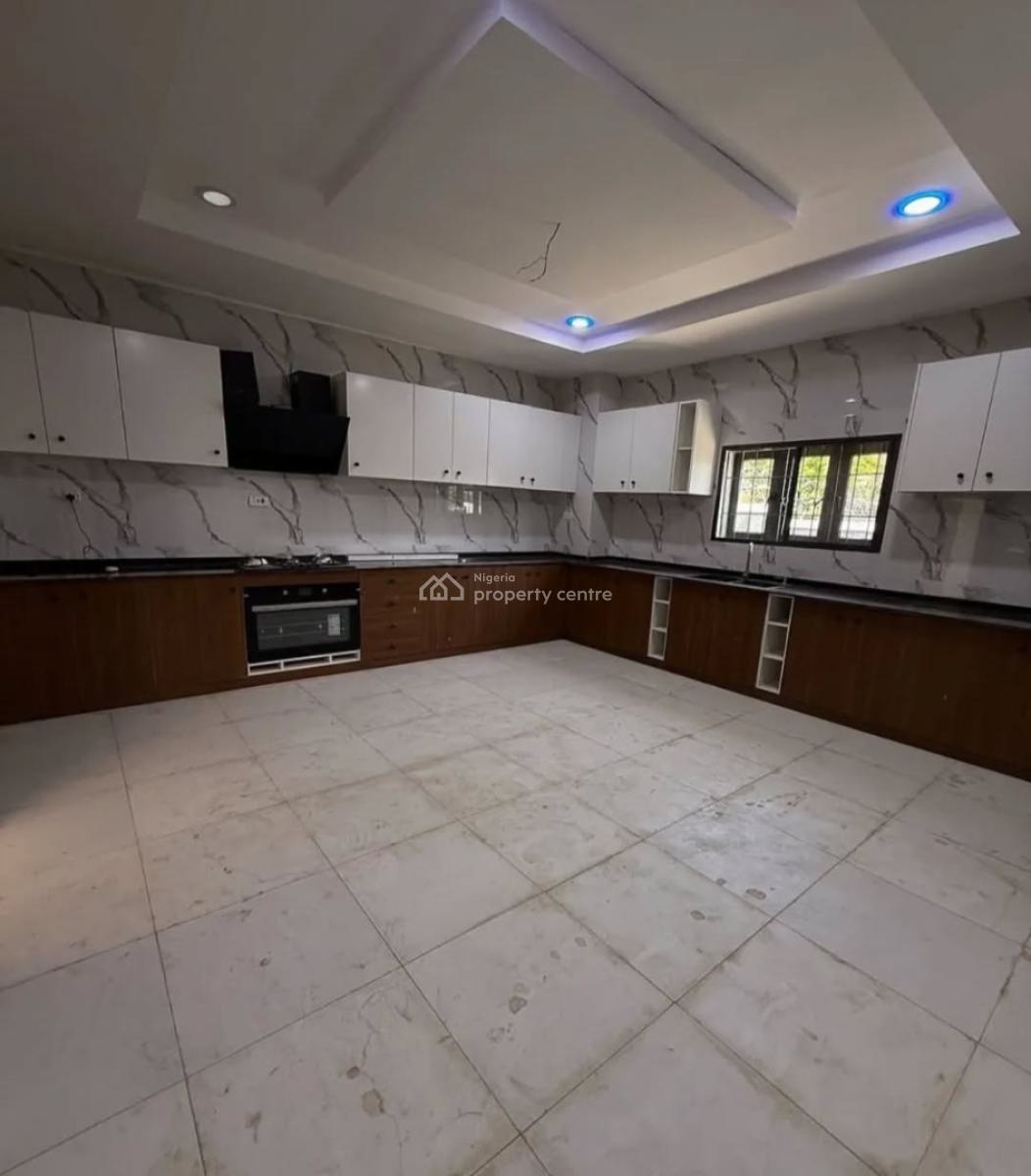 7 Bedrooms Detached Duplex, Kaura, Abuja, Detached Duplex for Sale