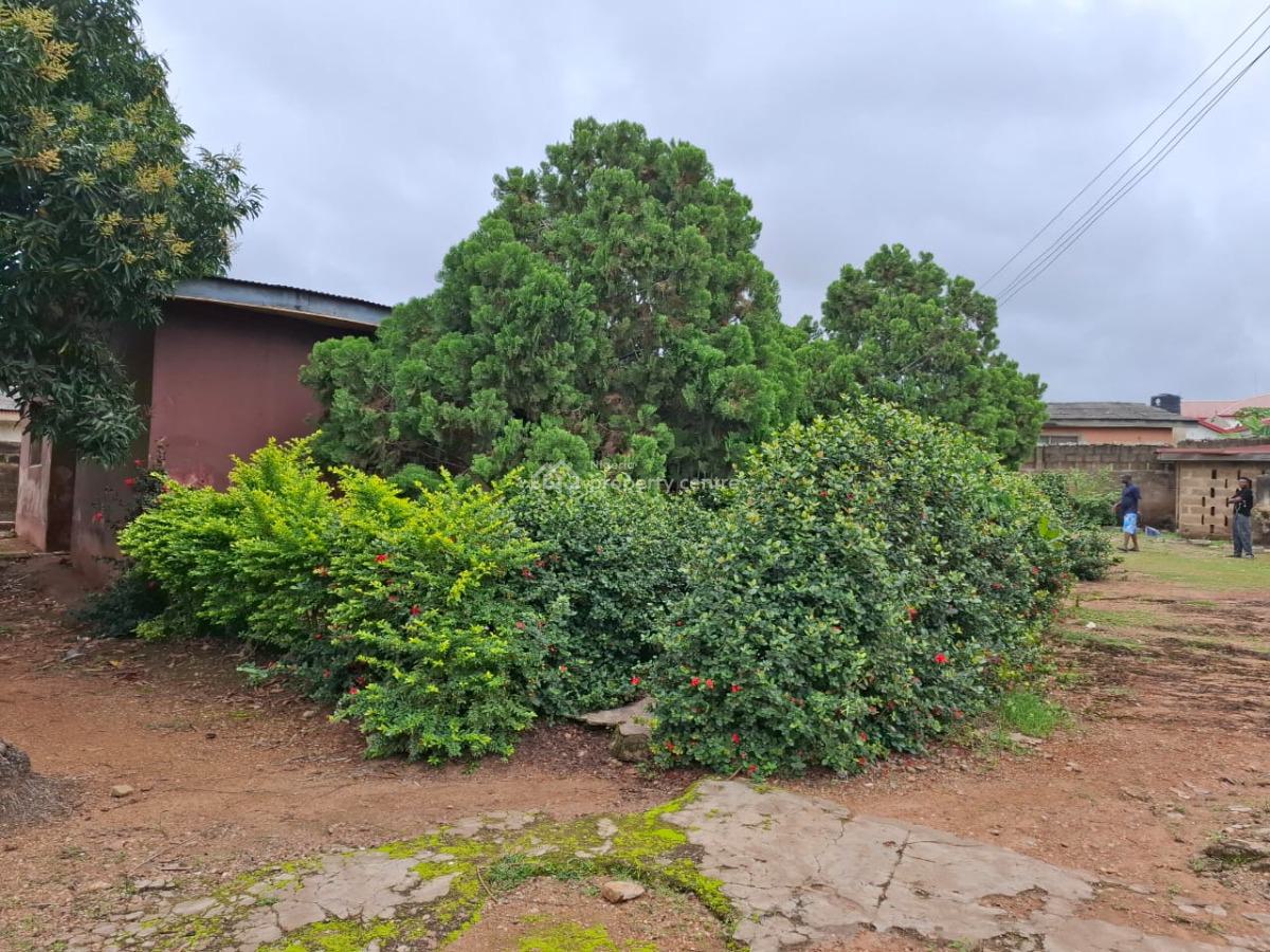 Land with 4 Bedroom Bungalow, Bashorun Housing Estate, Akobo, Ibadan, Oyo, Residential Land for Sale