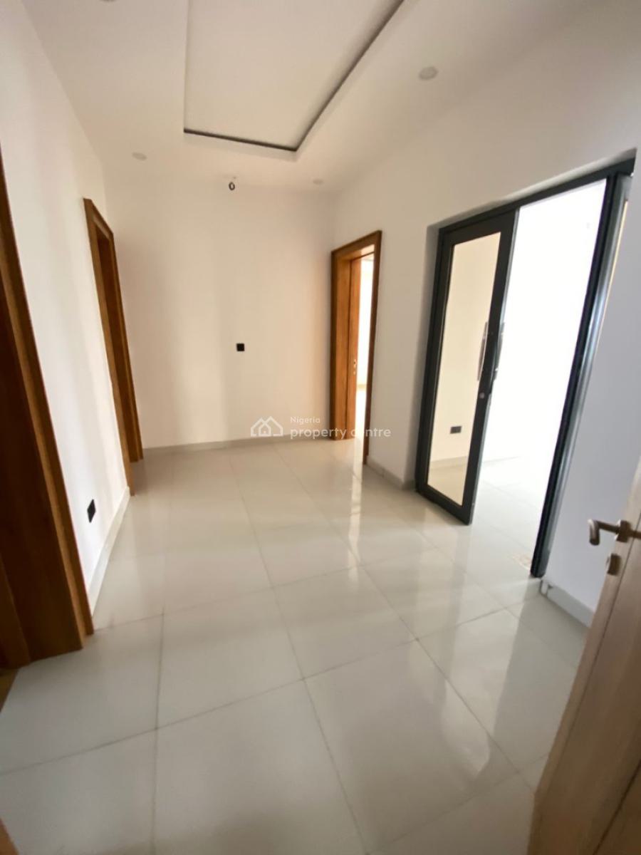 2 Bedroom Apartment, Lekki Phase 1, Lekki, Lagos, Flat / Apartment for Rent