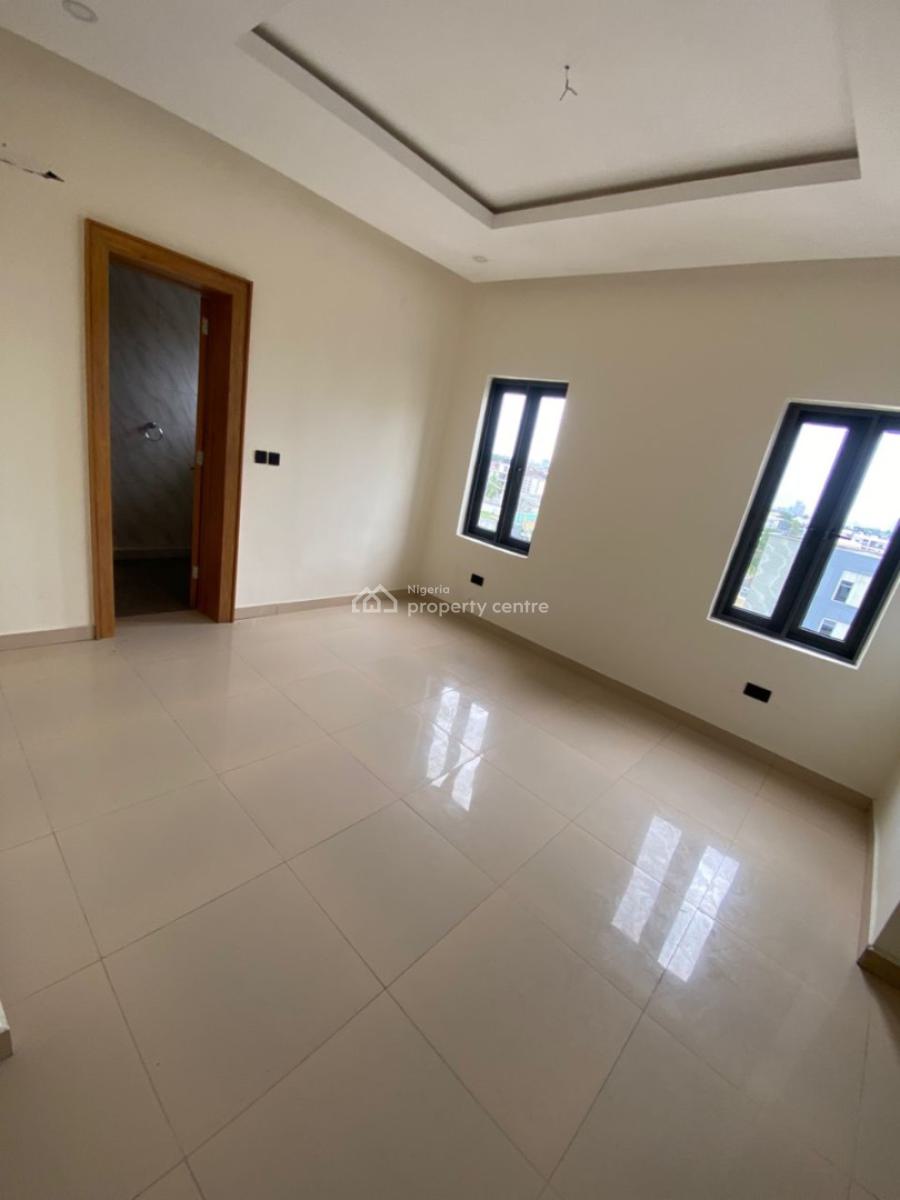 2 Bedroom Apartment, Lekki Phase 1, Lekki, Lagos, Flat / Apartment for Rent