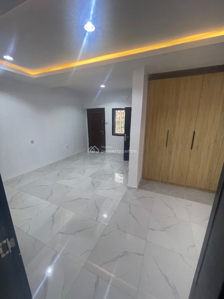 3 Bedroom Townhouse with 2 Room Bq, Off Victoria Arobieke, Lekki Phase 1, Lekki, Lagos, Terraced Duplex for Rent