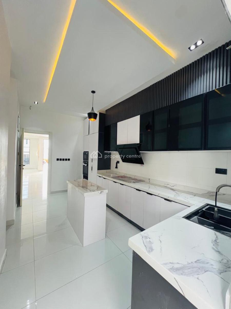 4 Bedroom  Detached Duplex + Bq, Luxury & Spacious 4bedroom Detached Home in a Great & Estate in Ajah, Lekki, Lagos, Detached Duplex for Sale