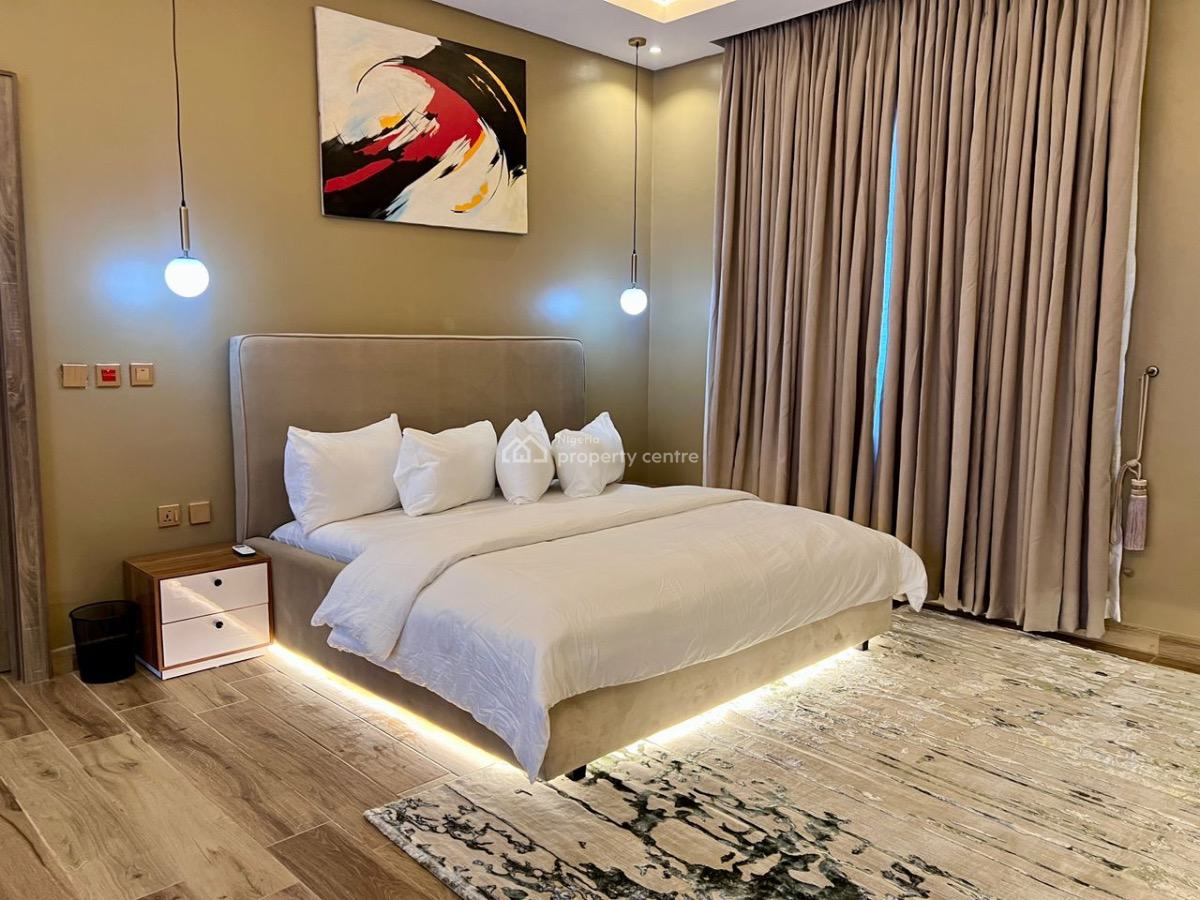 Luxury Loft Apartment with Pool, Wifi and 24/7 Power, Lekki Phase 1, Lekki, Lagos, Flat / Apartment Short Let