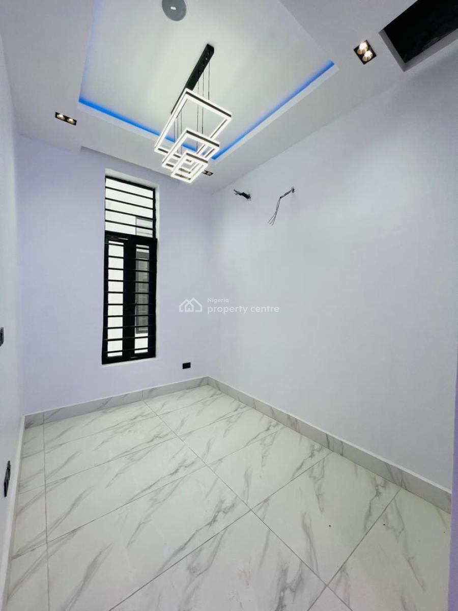 4 Bedroom  Detached Duplex + Bq & Swimming Pool, Ajah, Lagos, Detached Duplex for Sale