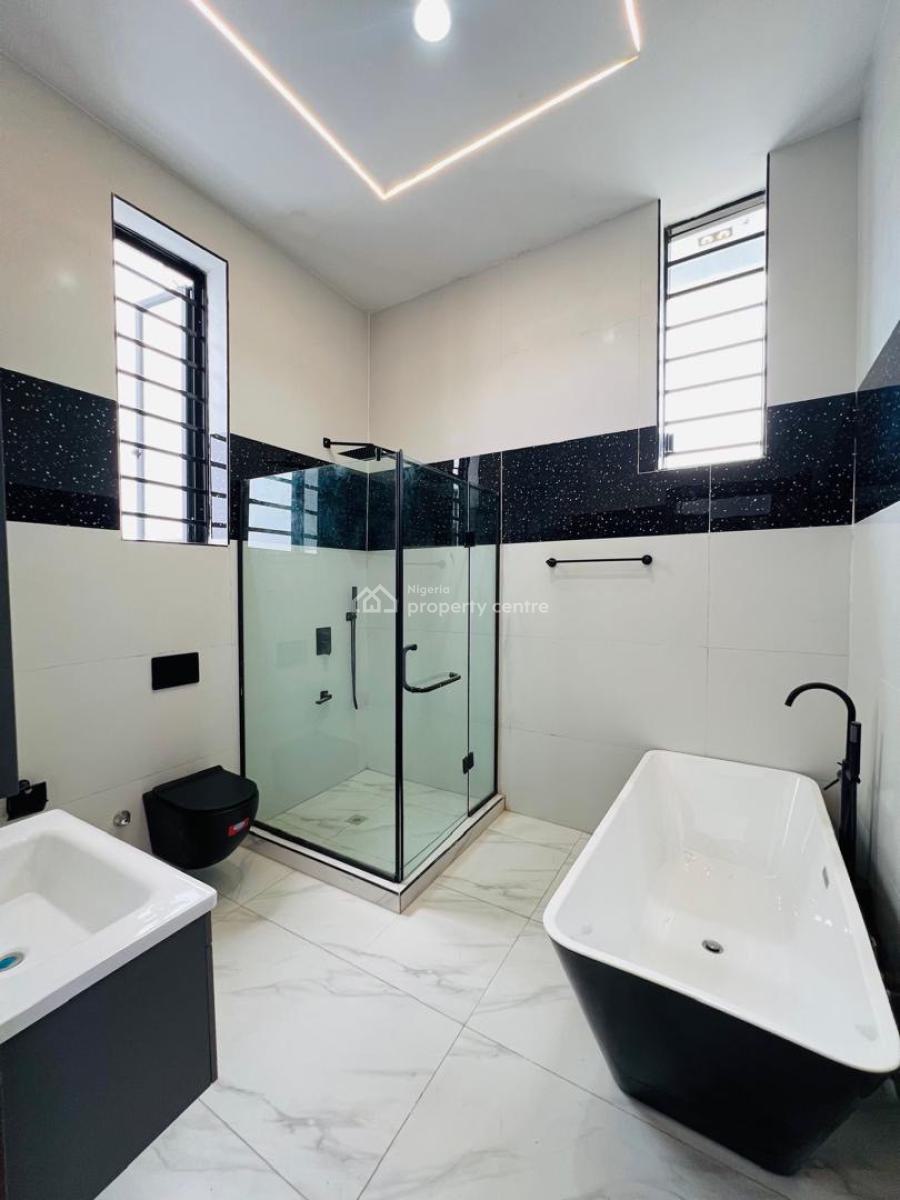 4 Bedroom  Detached Duplex + Bq & Swimming Pool, Ajah, Lagos, Detached Duplex for Sale