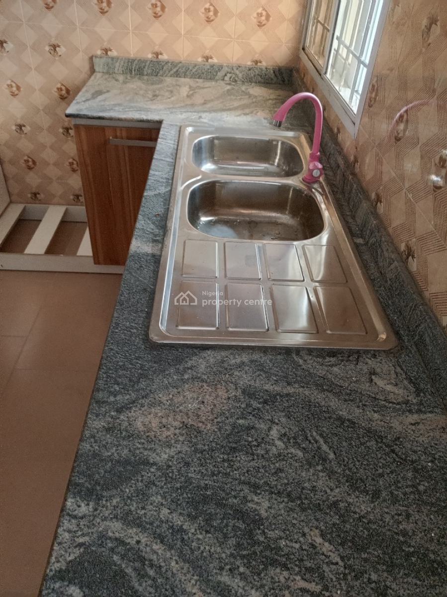 Three Bedroom Apartment, Badore, Ajah, Lagos, Flat / Apartment for Rent