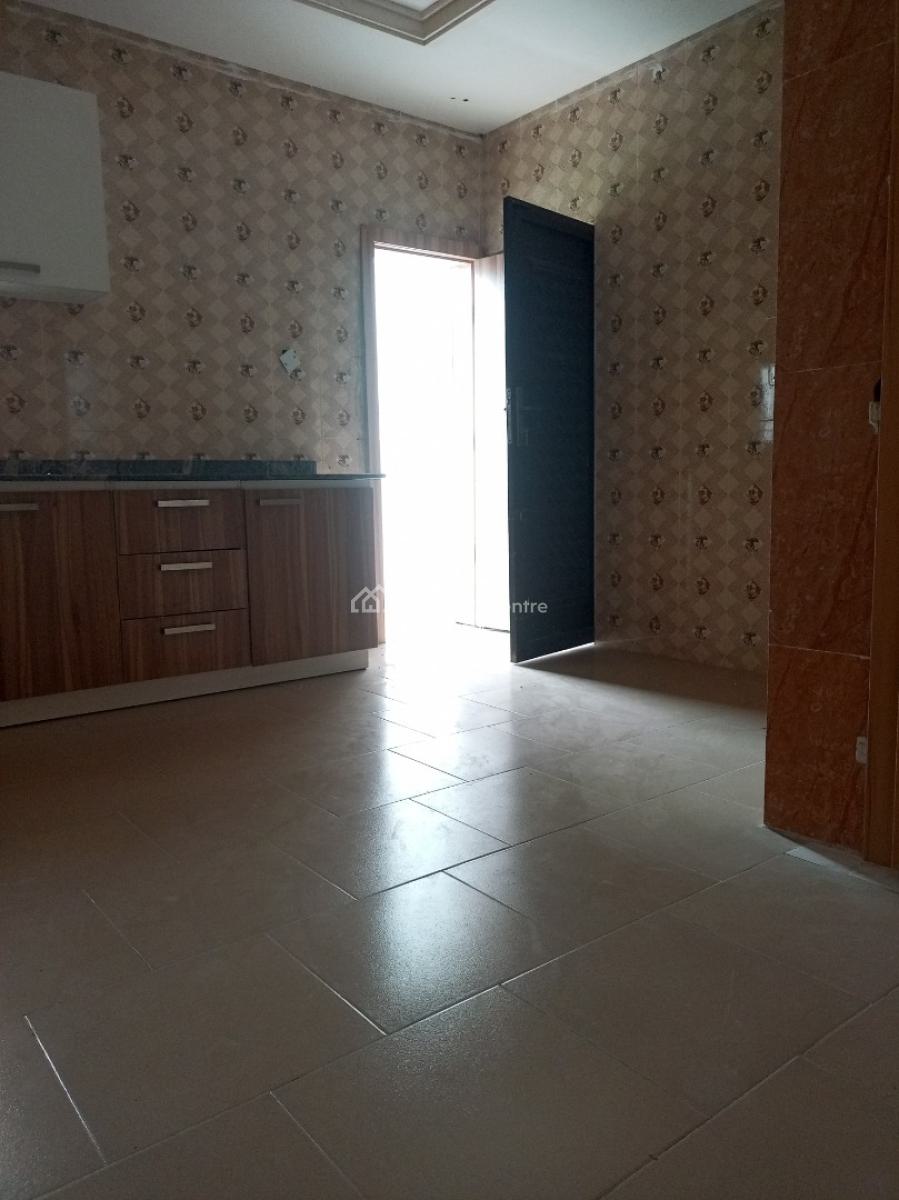 Three Bedroom Apartment, Badore, Ajah, Lagos, Flat / Apartment for Rent