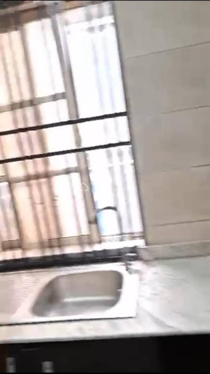 Lovely 2 Bedroom Flat, Aguda, Surulere, Lagos, Flat / Apartment for Rent