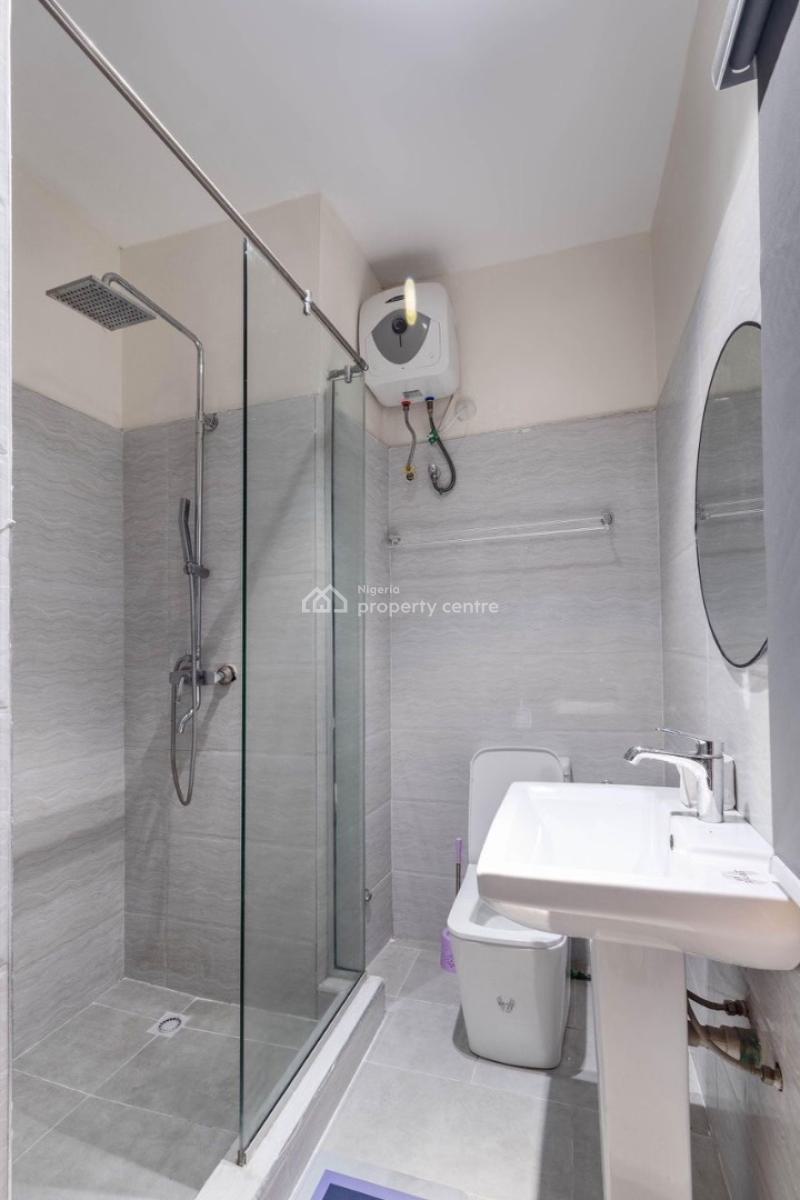Brand 2 Bedroom Maisonette with Ps5 and Swimming Pool ‍️, Lekki Phase 1, Lekki, Lagos, Flat / Apartment Short Let