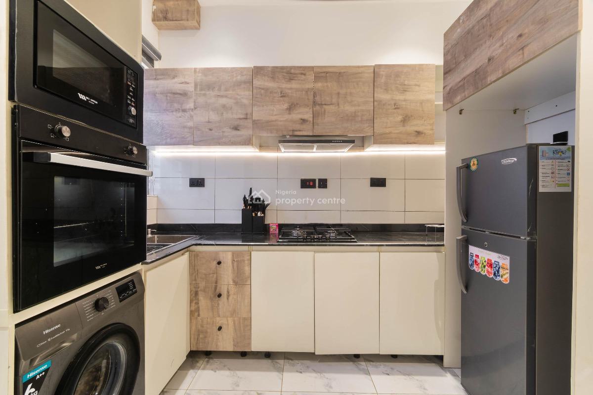 2 Bedroom Luxury Service Apartment, Lekki Phase 1, Lekki, Lagos, Flat / Apartment Short Let