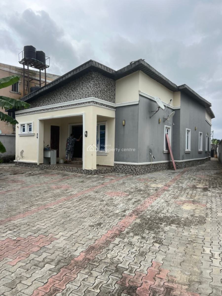 Well Maintained 3 Bedroom Detached Bungalow with a Bq & Security House, Sangotedo, Ajah, Lagos, Detached Bungalow for Sale