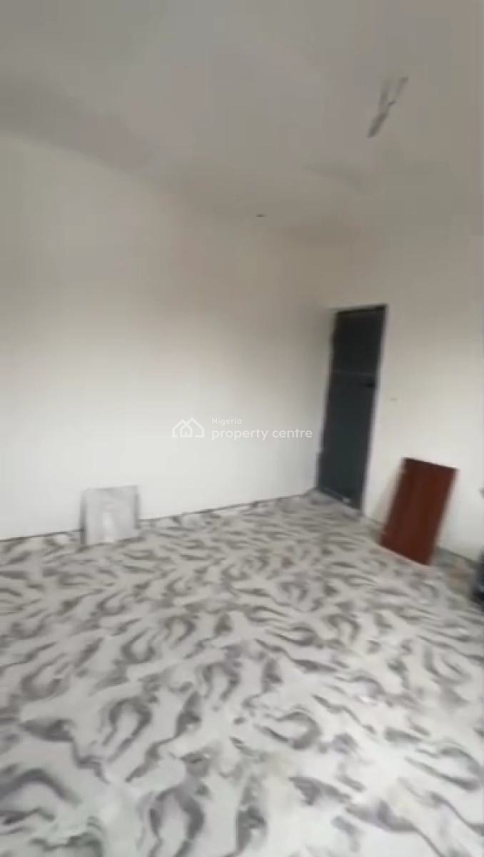 Specious Self-contain, Ilaje Road, Bariga, Shomolu, Lagos, Self Contain (single Rooms) for Rent