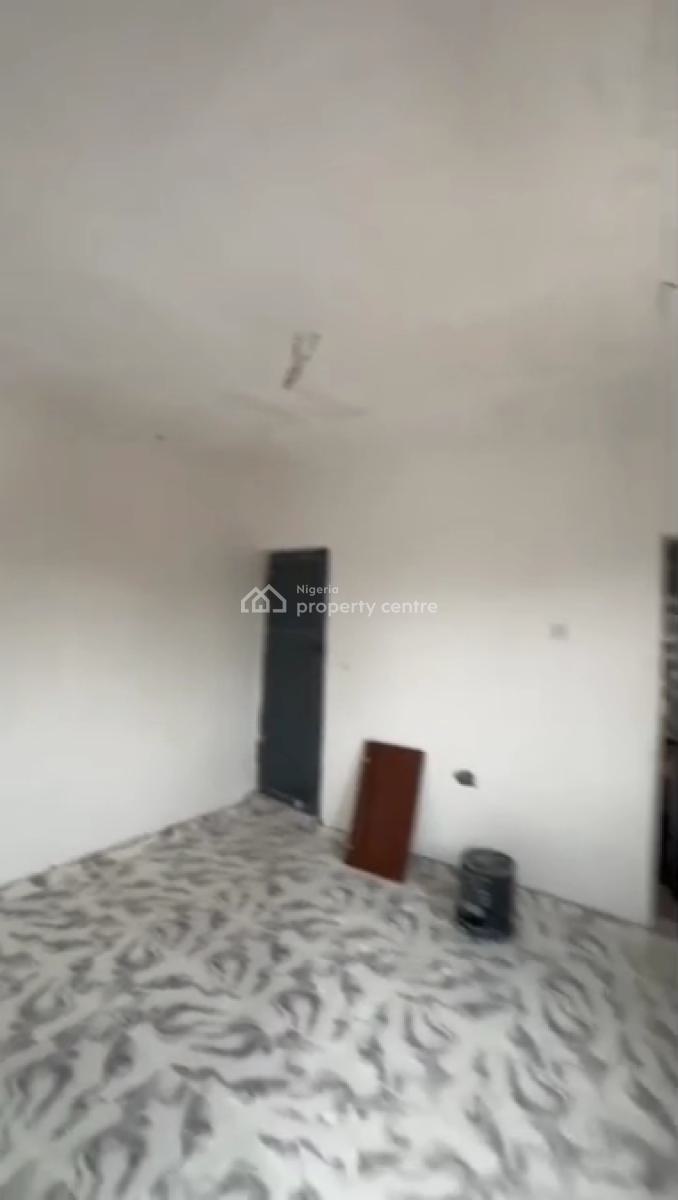 Specious Self-contain, Ilaje Road, Bariga, Shomolu, Lagos, Self Contain (single Rooms) for Rent