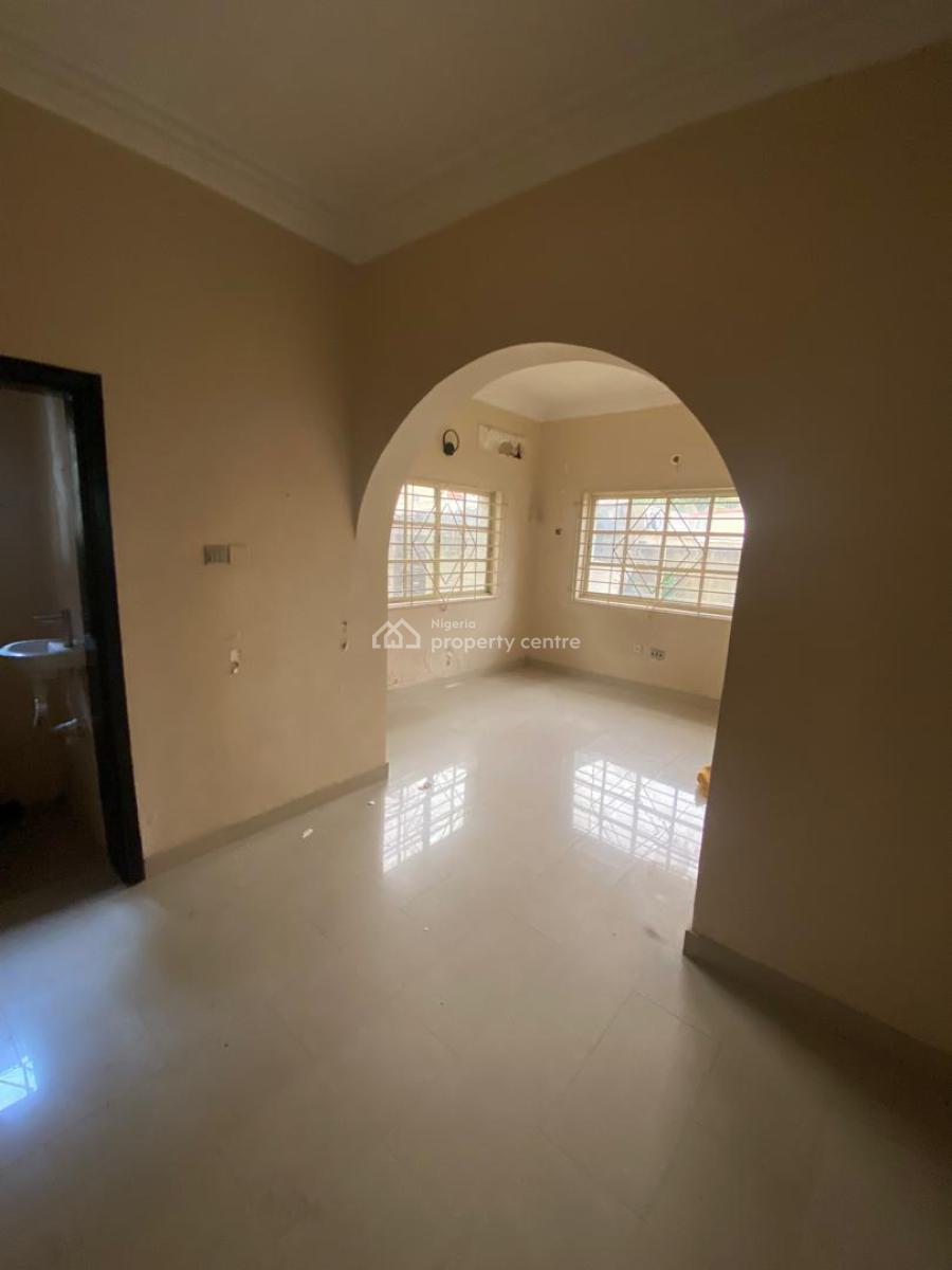 Self Serviced 2 Bedroom Apartment Ground Floor in a Flood Free Estate, Tf Kuboye Road By Pinnacle Filling Station Marwa Lekki Right, Lekki, Lagos, Flat / Apartment for Rent