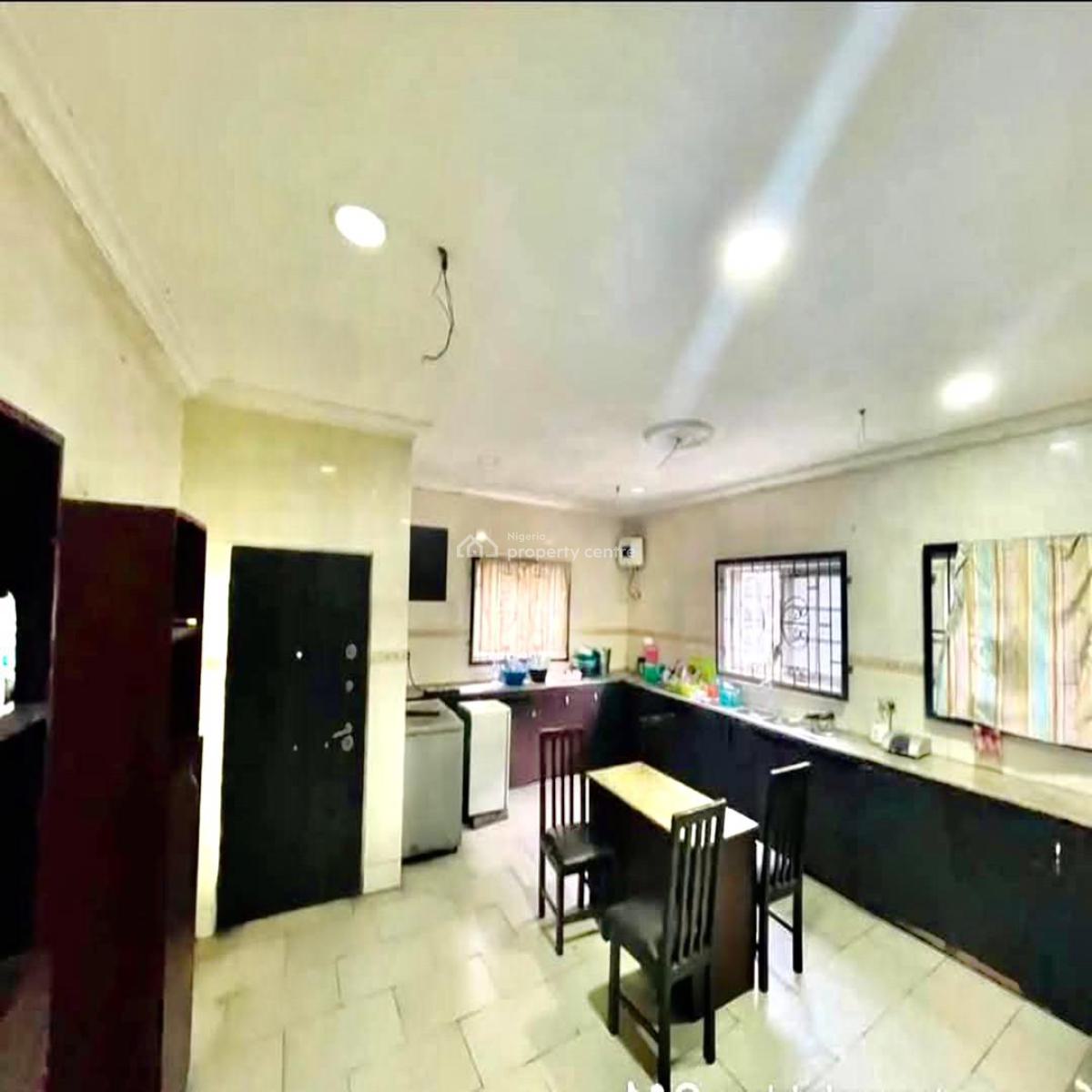 Seven (7 ) Bedroom Duplex with a 1 Bedroom Flat and 3 Self Contain, By New Ring Road, Eneka, Port Harcourt, Rivers, Detached Duplex for Sale