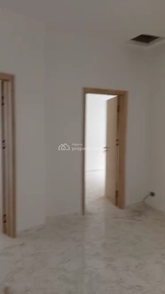 New 4bedroom Terrace House with Pool,gym, Off Mobil Road, Ilaje, Ajah, Lagos, Terraced Duplex for Rent
