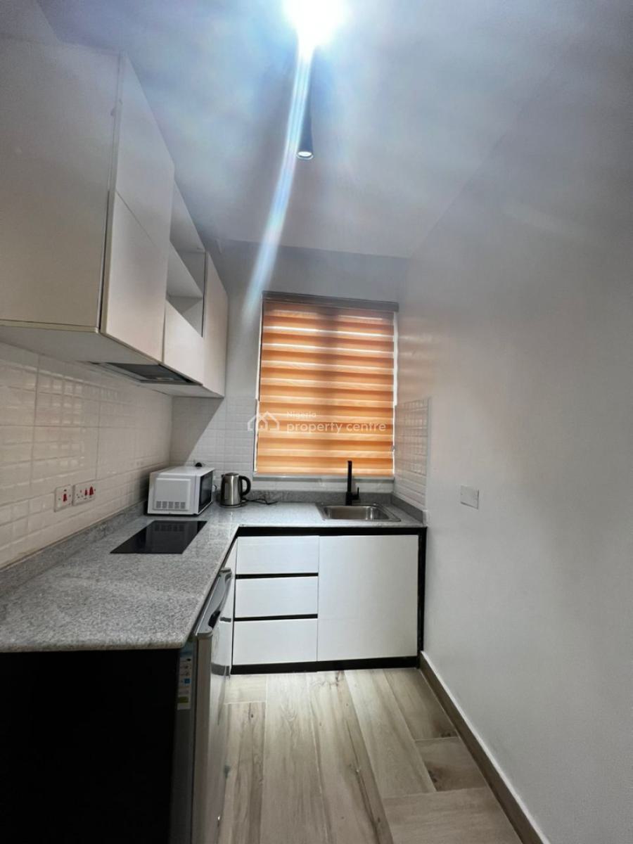Brand New 30 Units of 1 Bedroom Apartment, Ologolo, Lekki, Lagos, Flat / Apartment Short Let