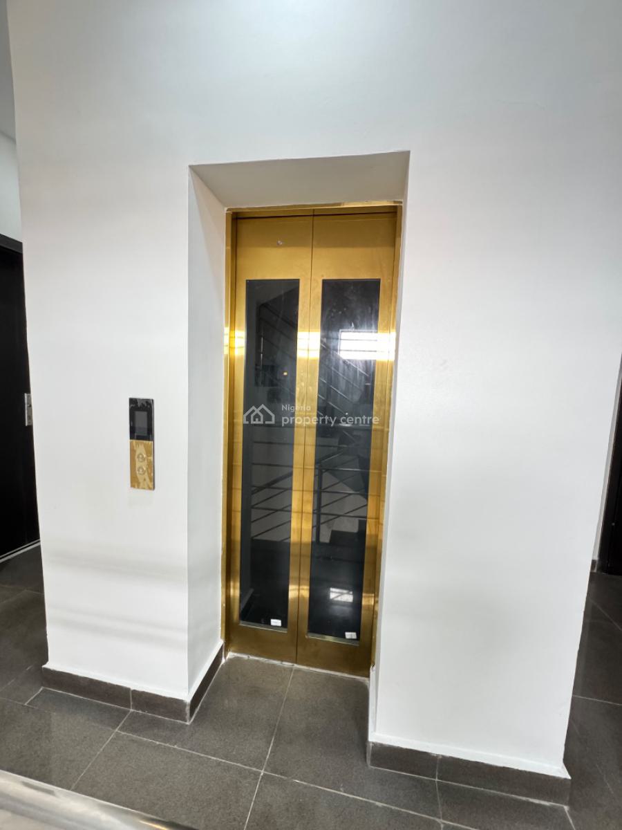 Beautiful 3bedroom Apartment with a Bq, Admiralty, Lekki Phase 1, Lekki, Lagos, Block of Flats for Sale