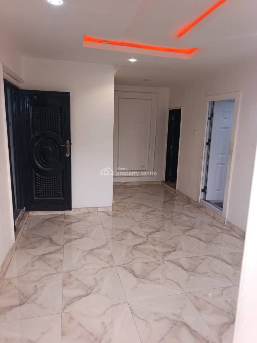 a Lovely Spacious Miniflat, Around Adekunle, Adekunle, Yaba, Lagos, Mini Flat (room and Parlour) for Rent