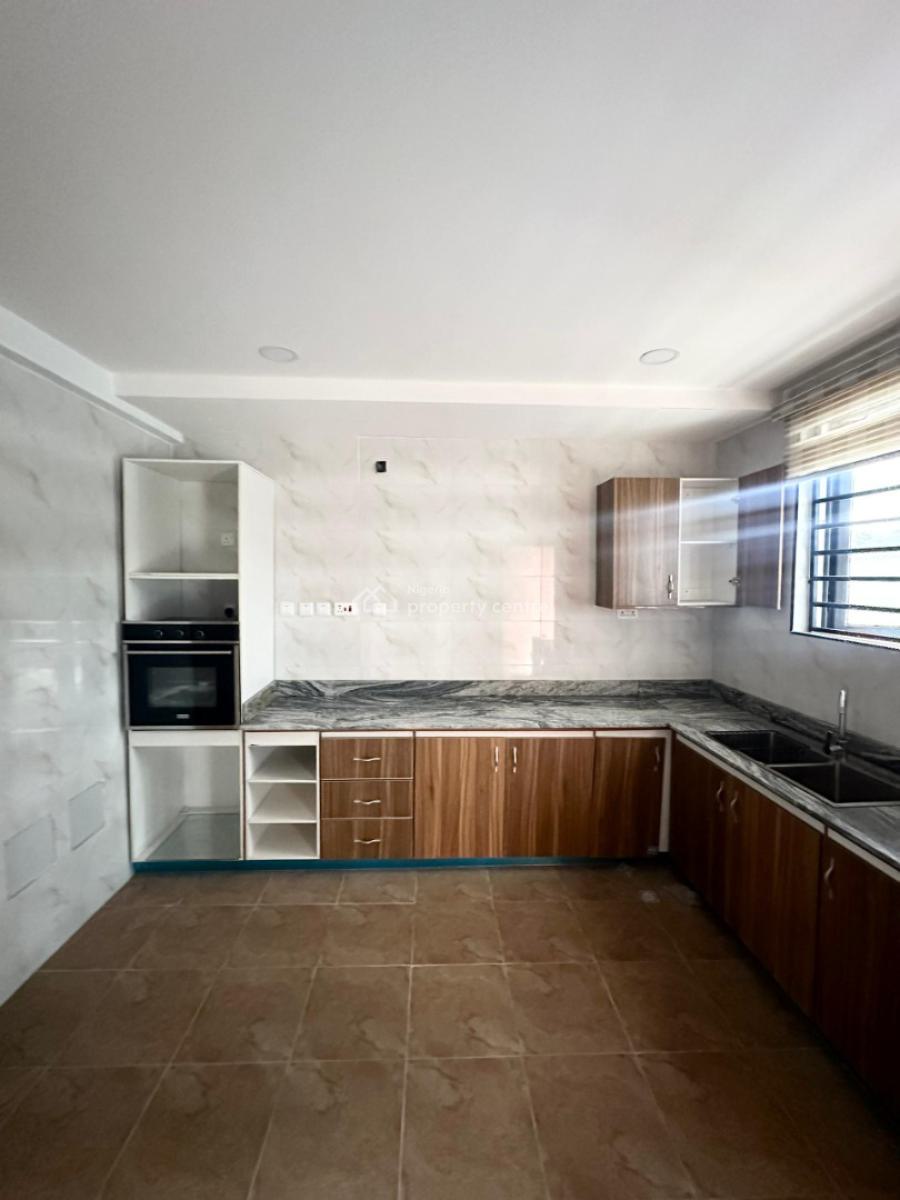 4 Bedrooms Terraced Duplex with Bq, Off Kusenla, Ikate Elegushi, Lekki, Lagos, Terraced Duplex for Sale