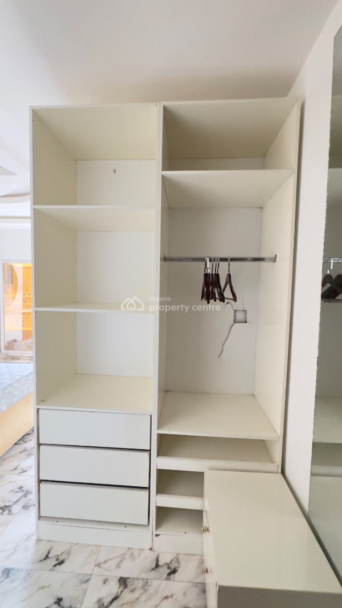 Semi Furnished & Serviced 2 Bedroom Flat, Lifecamp, Life Camp, Abuja, Flat / Apartment for Rent