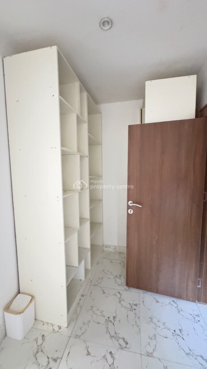 Semi Furnished & Serviced 2 Bedroom Flat, Lifecamp, Life Camp, Abuja, Flat / Apartment for Rent