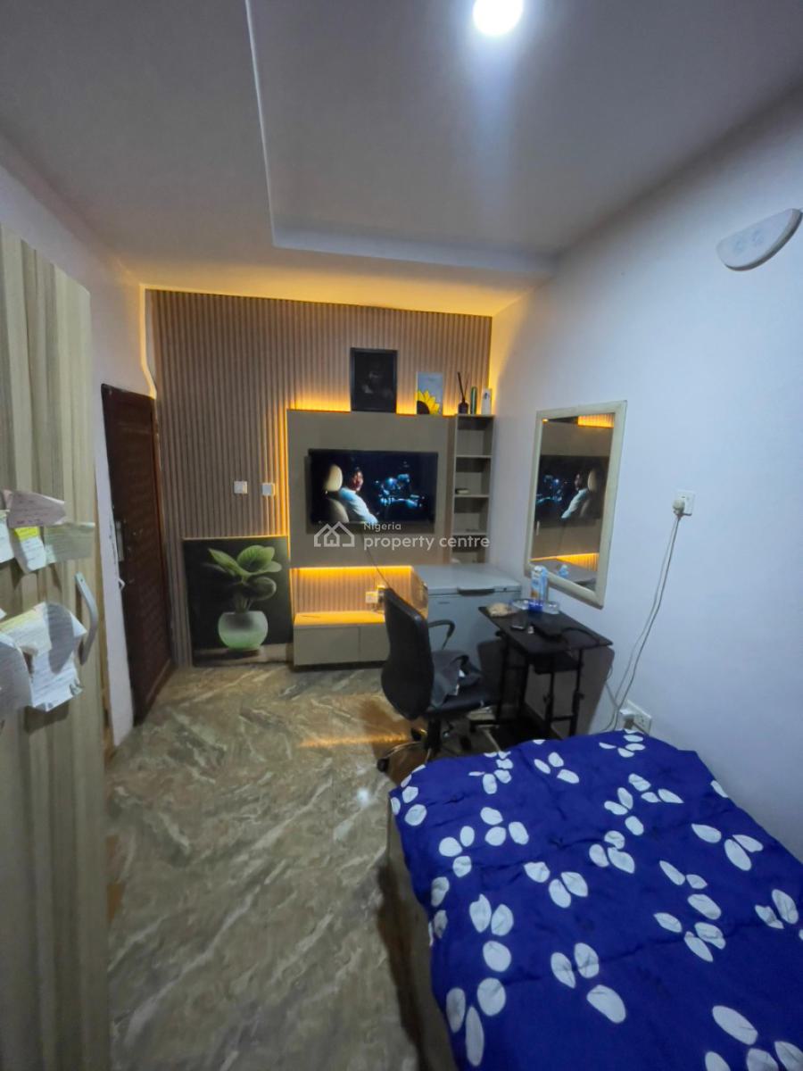 Fully Furnished Single Room, Agungi, Lekki, Lagos, Flat / Apartment Short Let